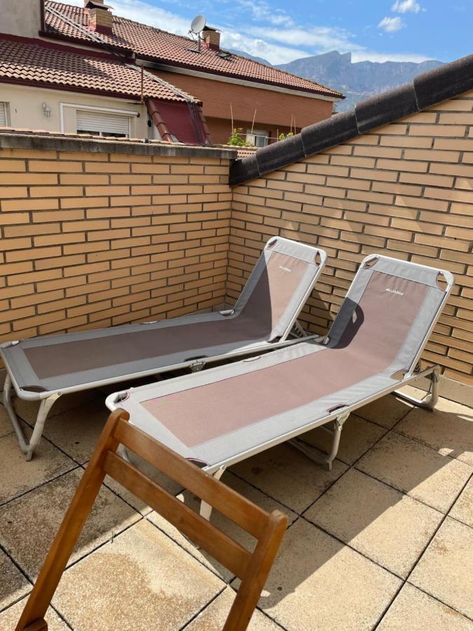 Duplex 6 Plazas Para Desconectar De La Rutina Oliana Exterior foto